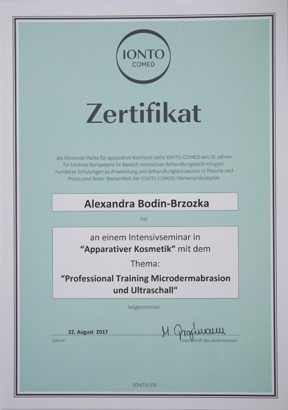 Microdermabrasion und Ultraschall